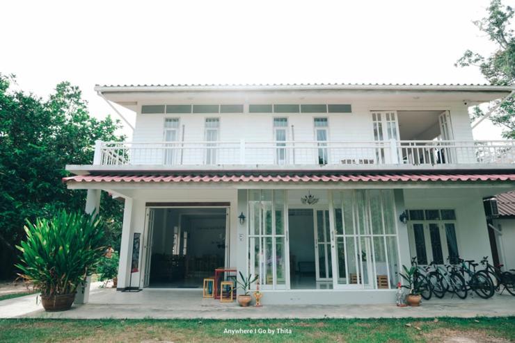 A Pousada Thirty Tree Garden House Chumphon Exterior foto